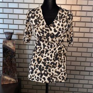 Leopard blouse size xs